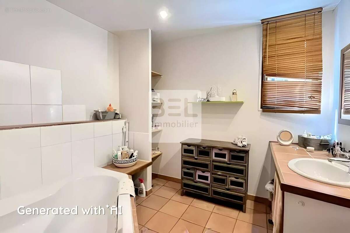 Maison à MORIERES-LES-AVIGNON