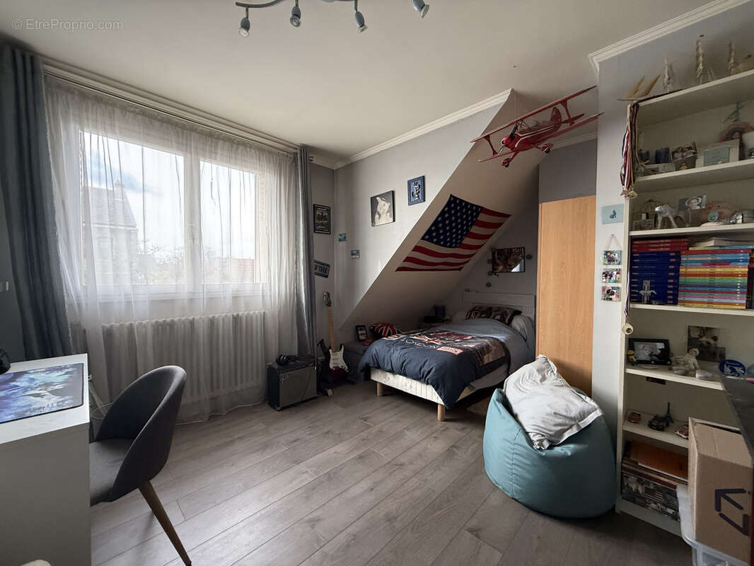 Maison à LE BLANC-MESNIL