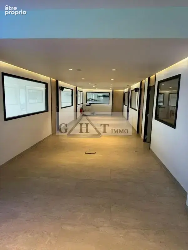 Entrepot bureaux 1520m2 a vendre chennevieres sur marne - photo 4