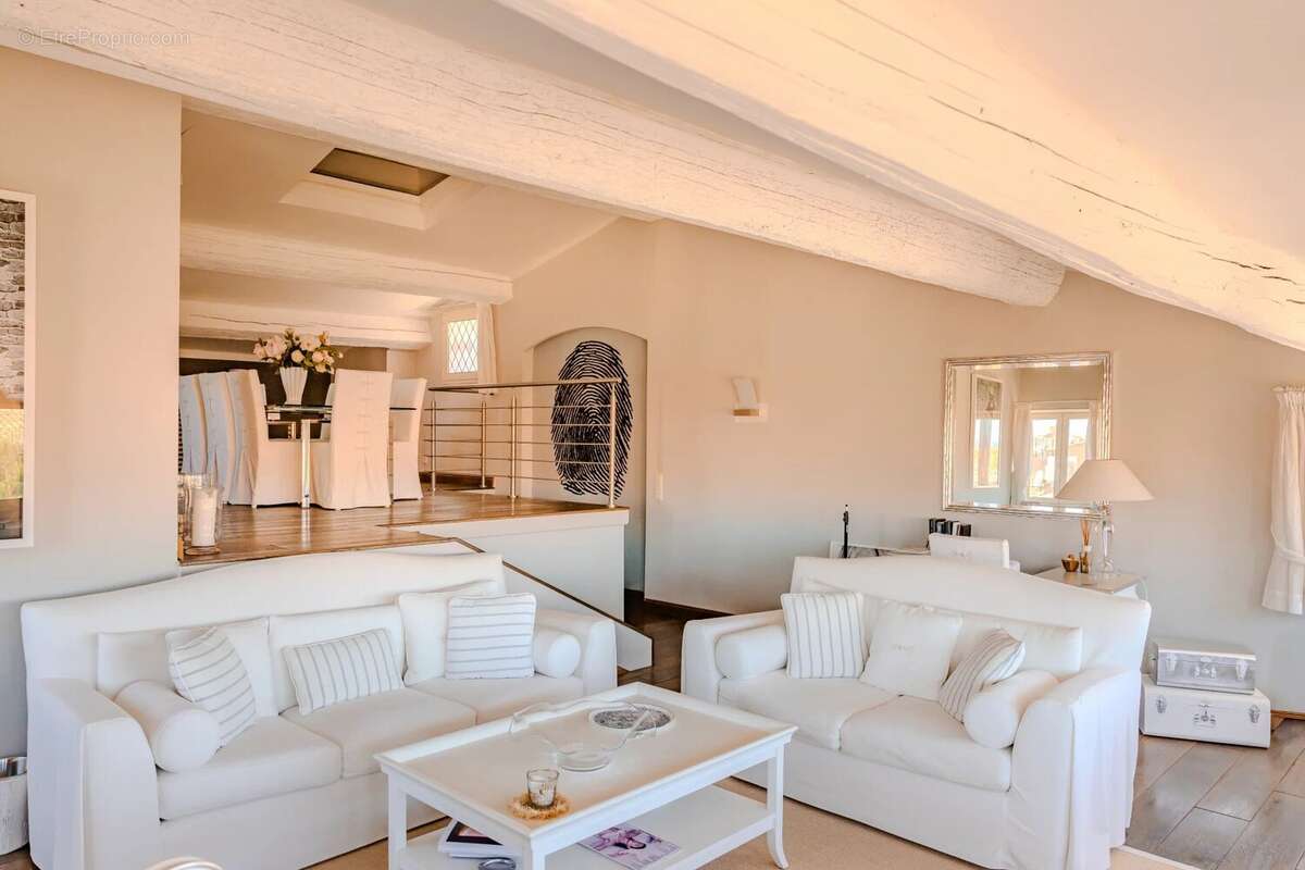 Appartement à SAINT-TROPEZ