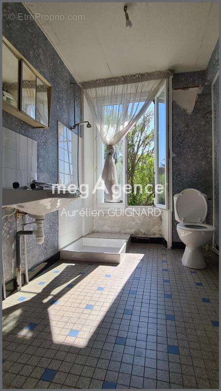 Maison à ARGENTON-CHATEAU