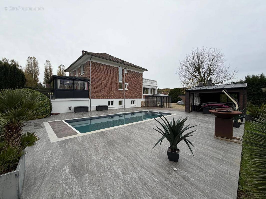 Maison à VILLIERS-SUR-MORIN