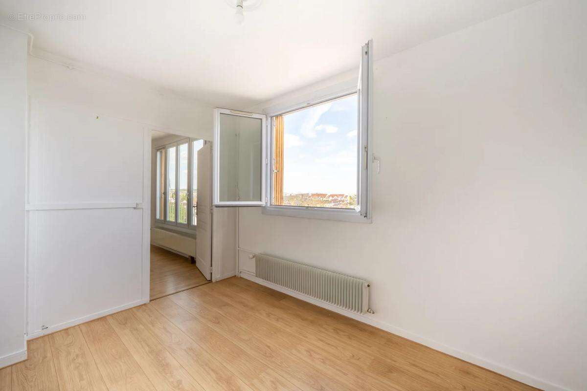 Appartement à MANTES-LA-VILLE