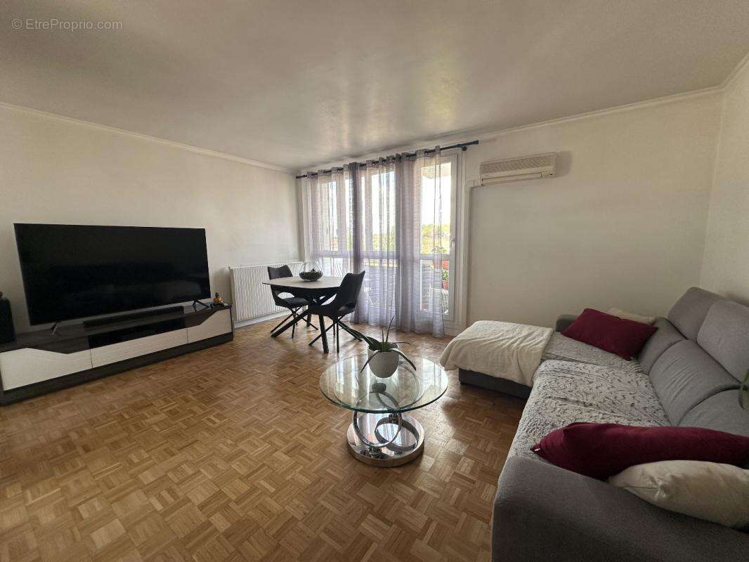 Appartement à MONTMAGNY