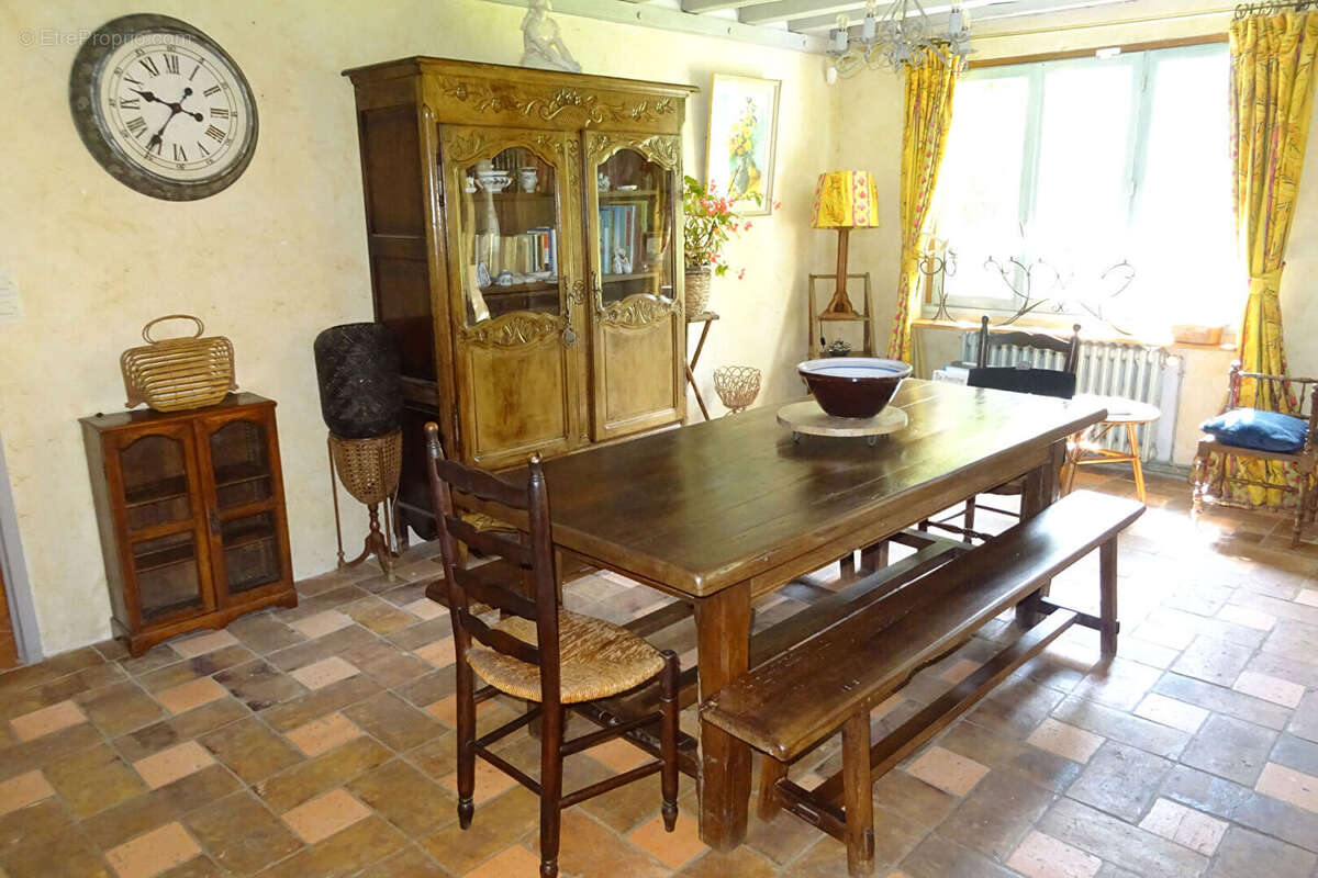 Maison à AUTHON-DU-PERCHE