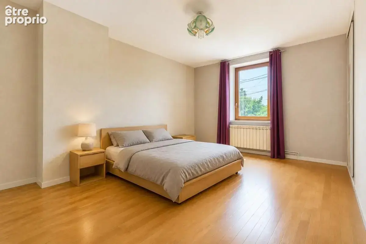 Maison de 5 pièces de 100 m² à Allamps - photo 6