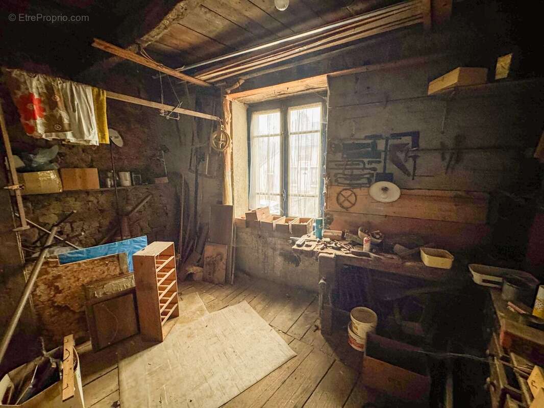 Maison à FAYL-BILLOT