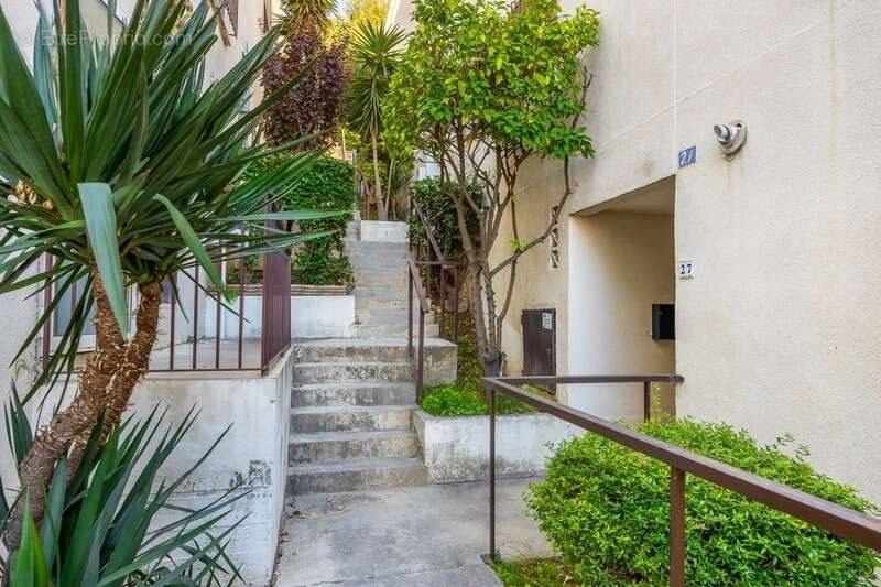 Appartement à MARSEILLE-11E