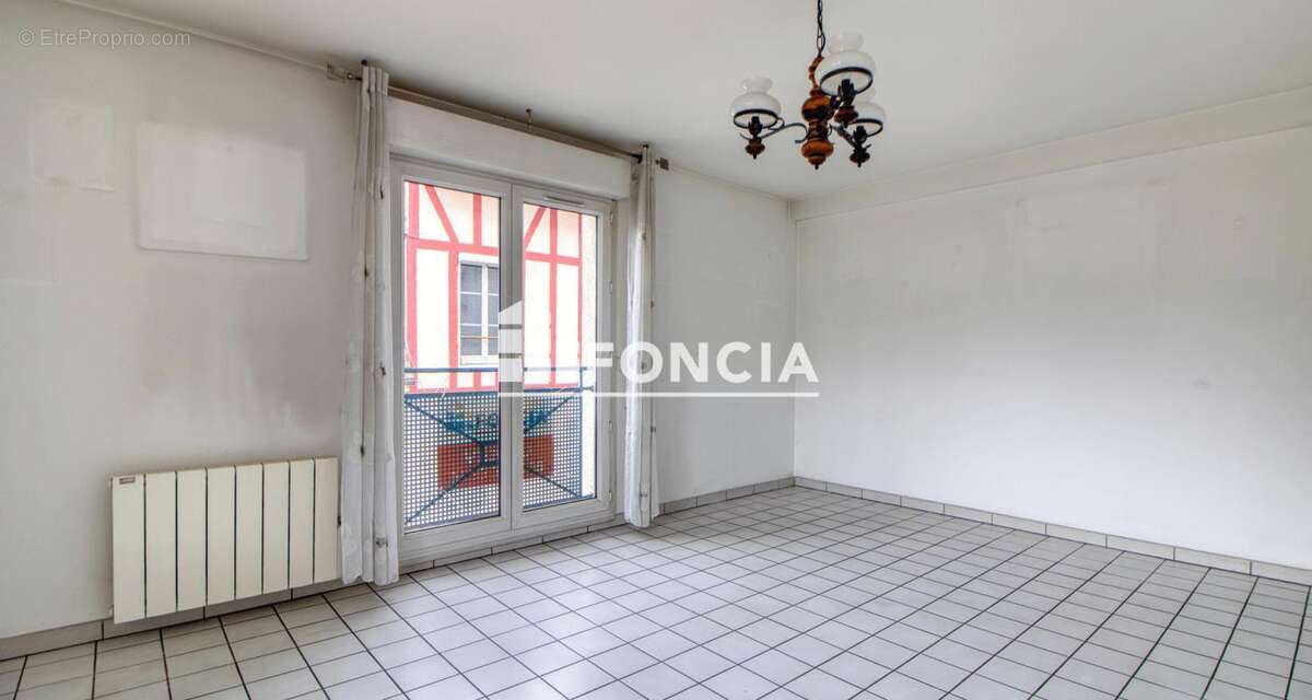 Appartement à MEULAN