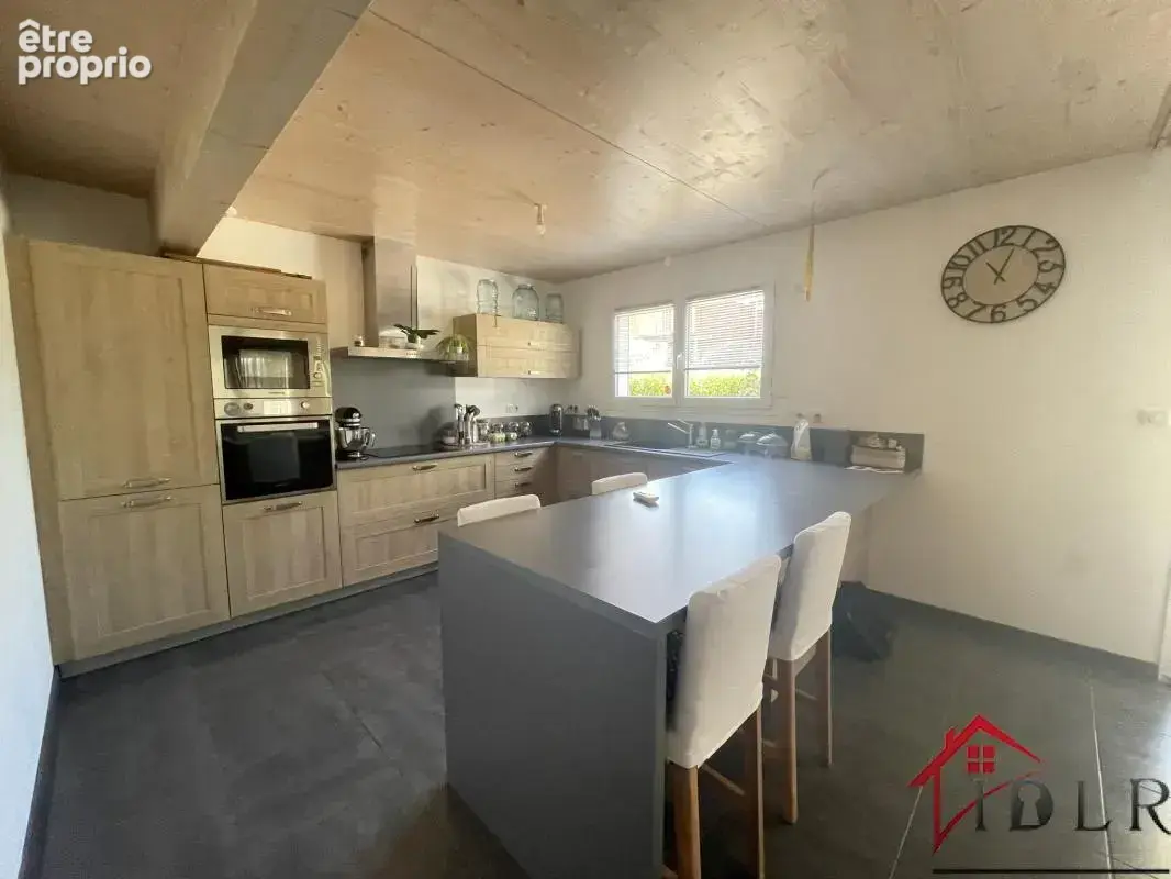 Maison individuelle T6 - photo 2