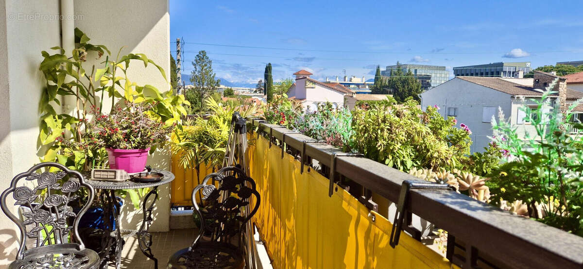 Appartement 82 m² à Saint-Laurent-Du-Var  - photo 3