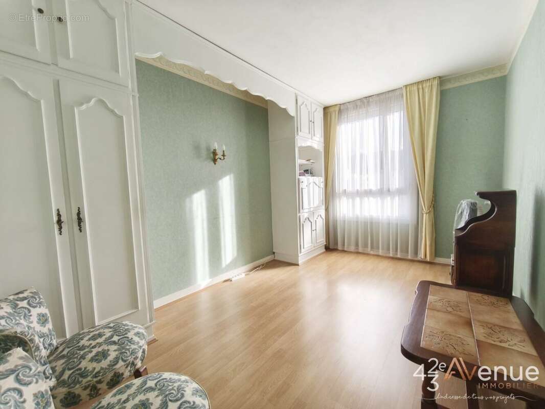 Appartement à SAINT-ETIENNE