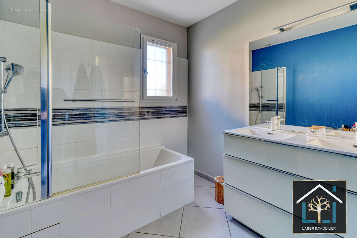 Maison à VILLARS-LES-DOMBES