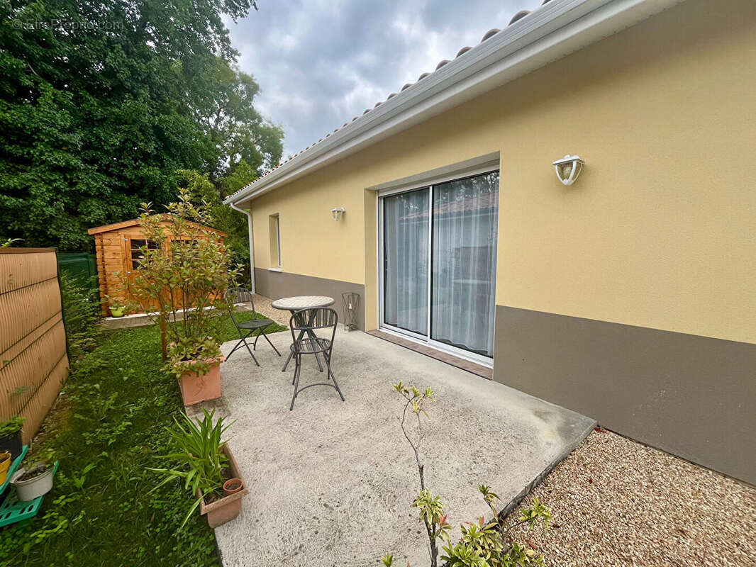 Maison à HAGETMAU