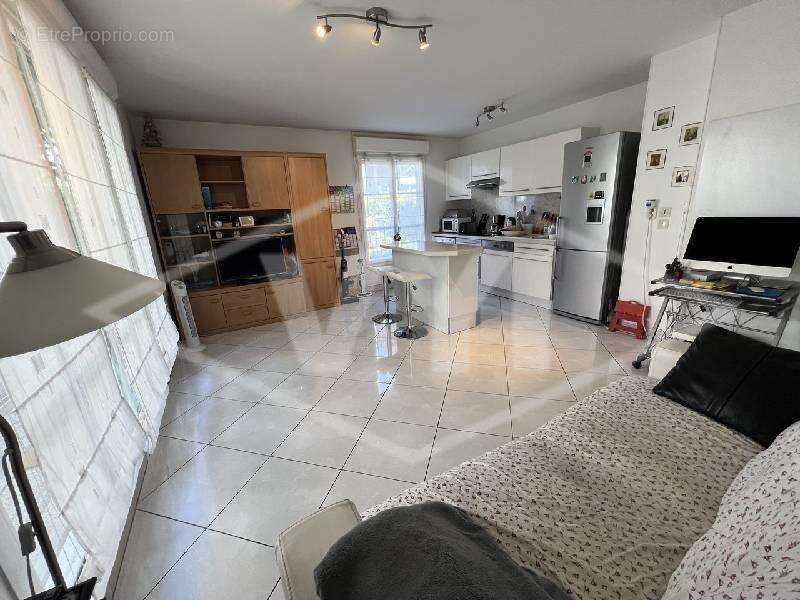 Appartement 43 m² à Combs-La-Ville  - photo 5