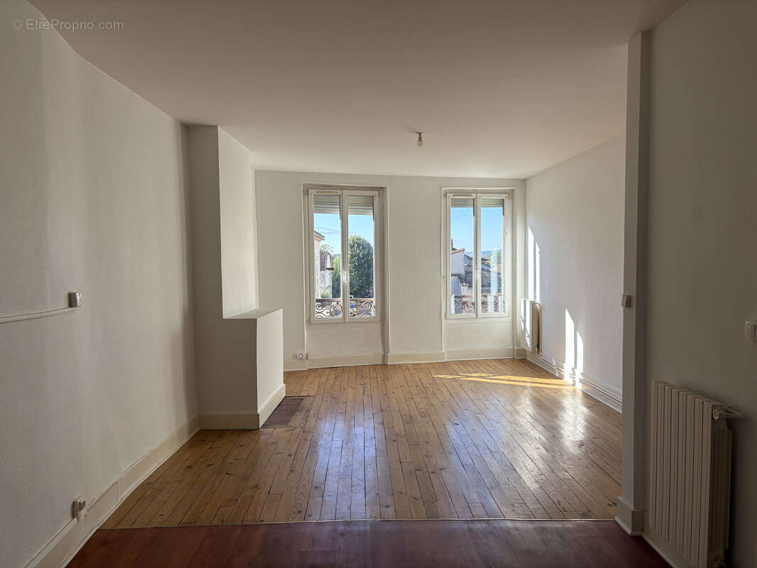 Appartement à BON-ENCONTRE