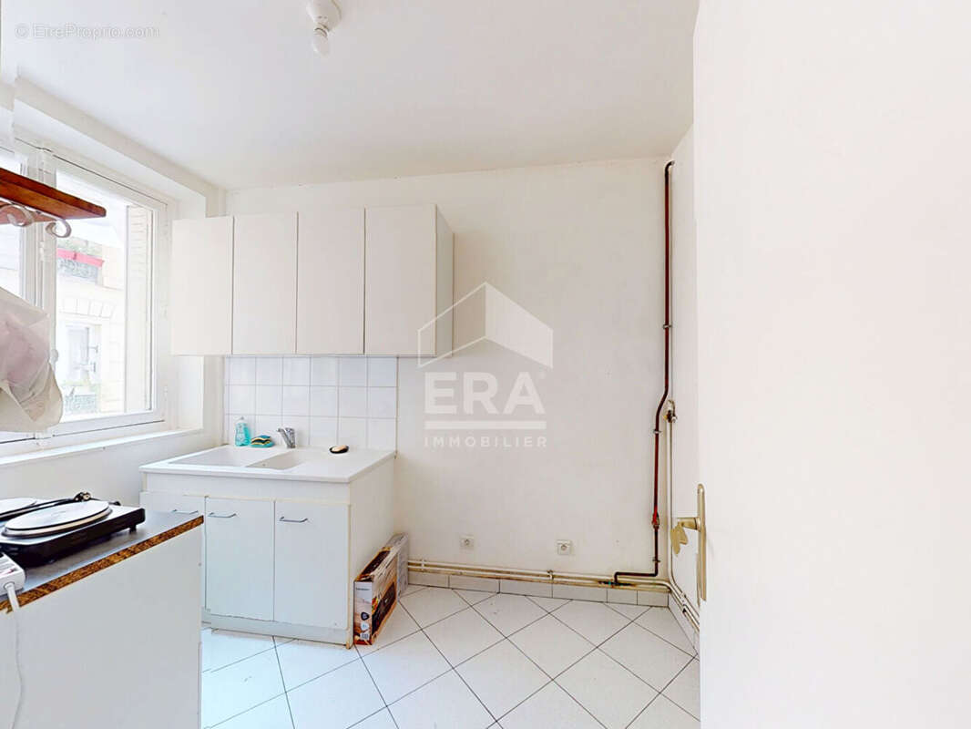 Appartement à PARIS-8E