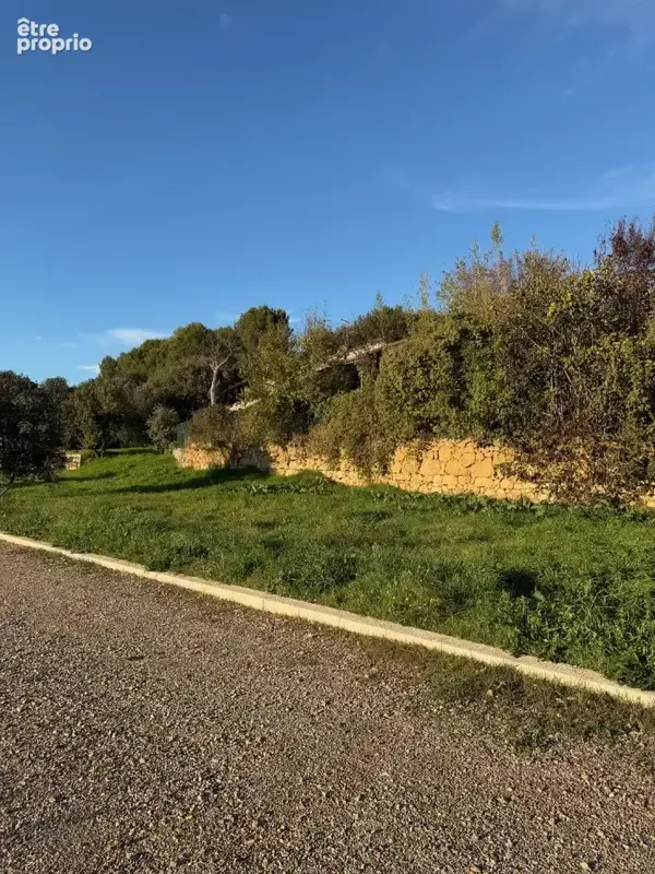 Terrain à JOUQUES