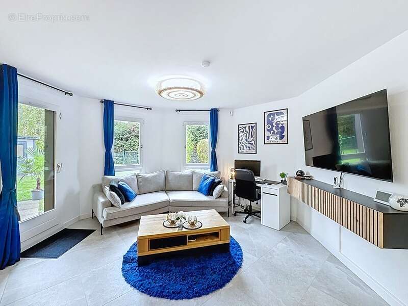 Appartement à VETRAZ-MONTHOUX