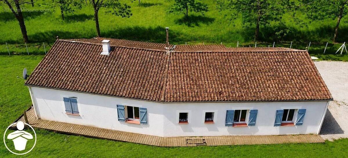 Maison à CONDEZAYGUES