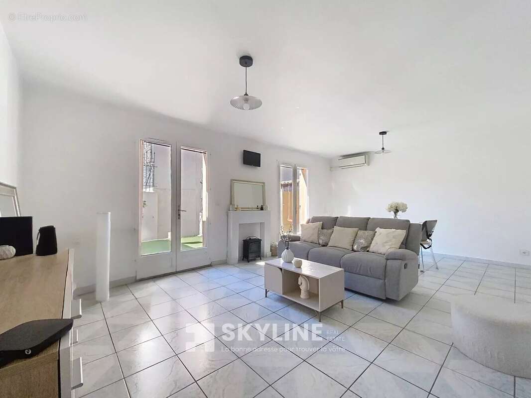 Maison à MARSEILLE-3E