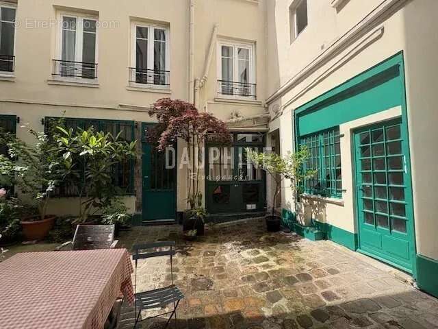 Appartement à PARIS-11E