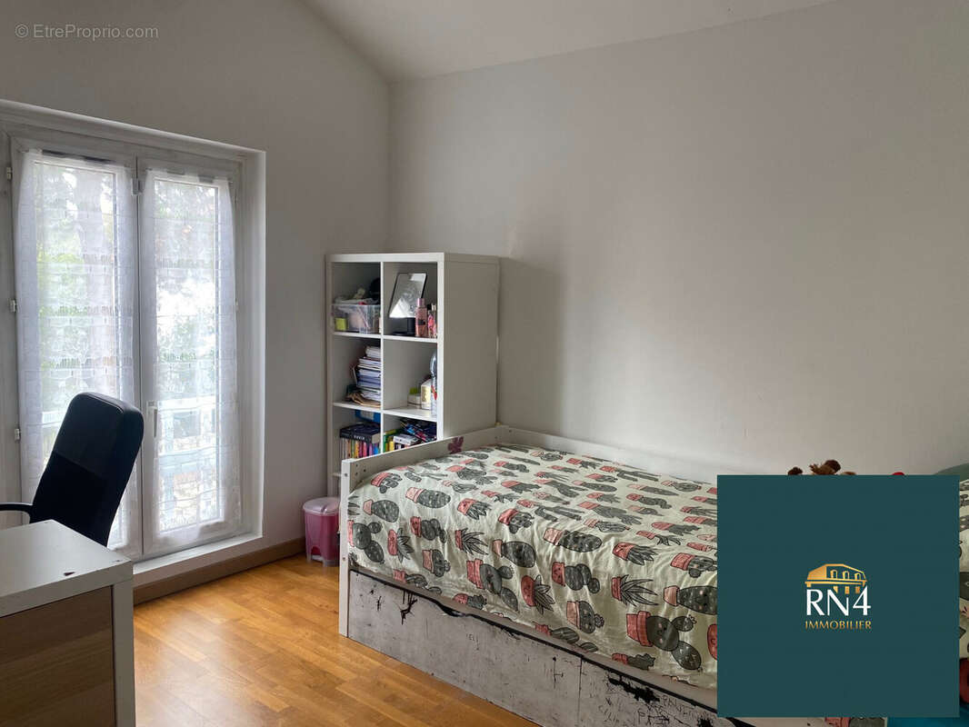 Maison à VILLIERS-SUR-MARNE