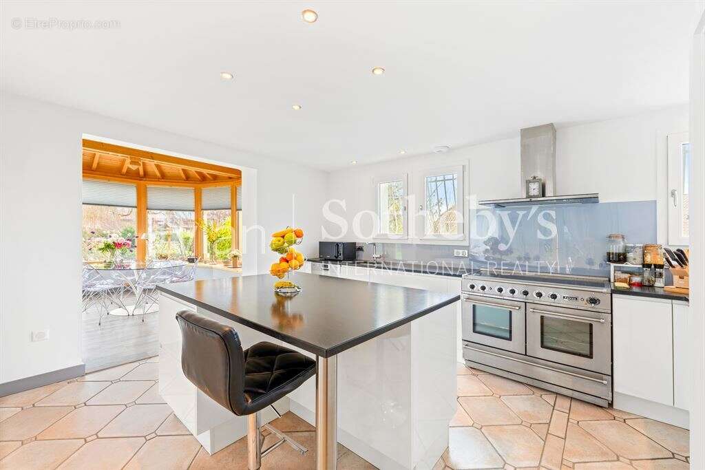 Maison à NEUVECELLE