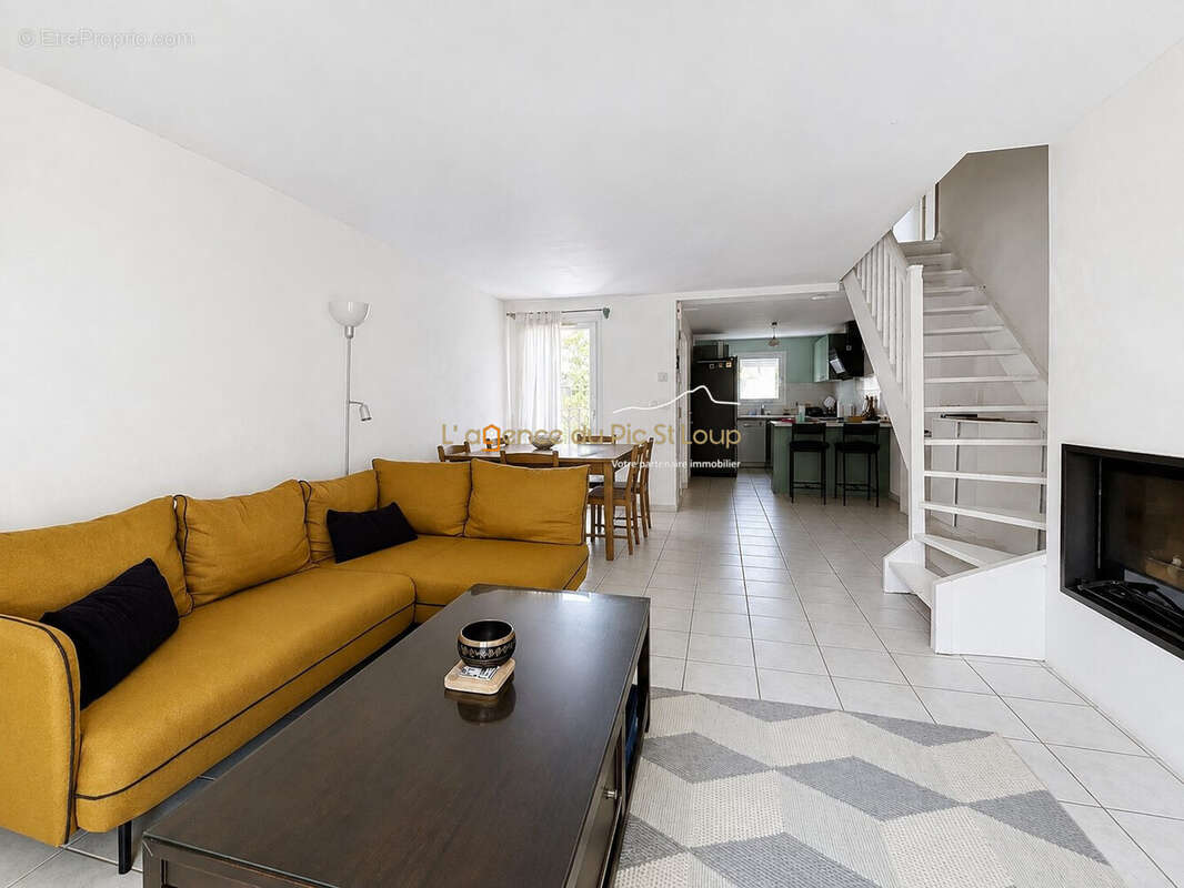 Maison 101 m² à Saint-Gely-Du-Fesc  - photo 3
