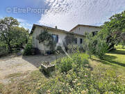 Maison à DURAVEL