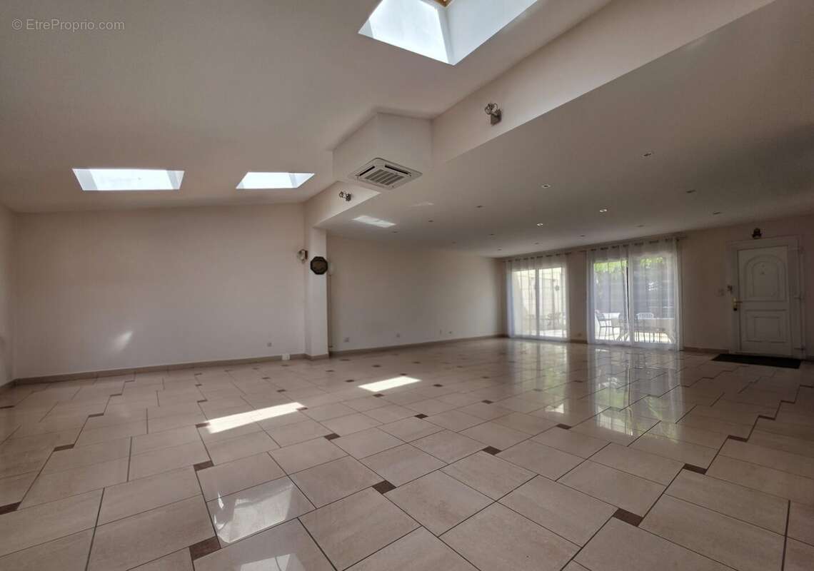 Maison à VILLEURBANNE