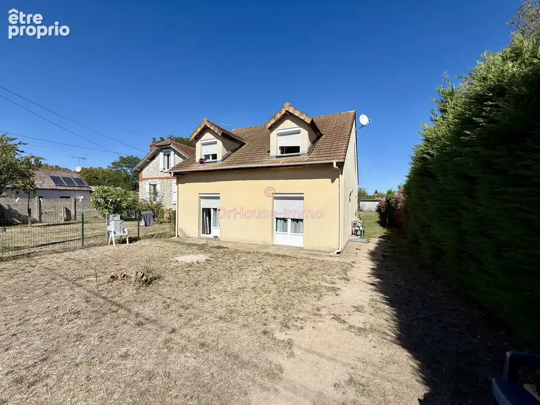 Maison à CHALETTE-SUR-LOING