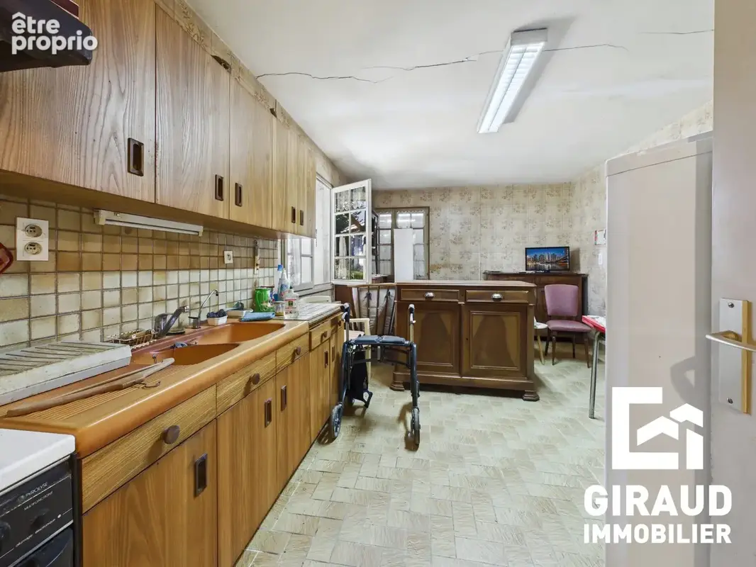 Maison 6 pièces 156 m² à vendre à Fontenay-Le-Comte (85200) - photo 7