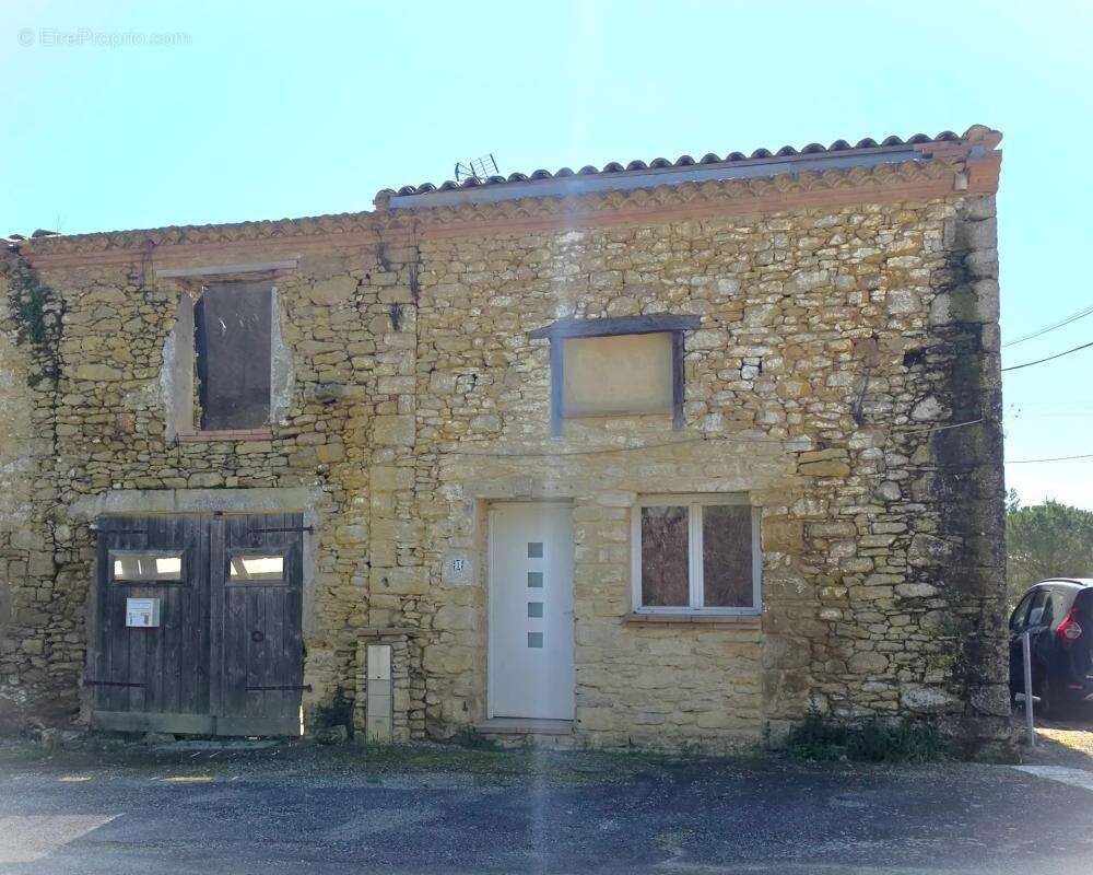 Maison à MAYREVILLE