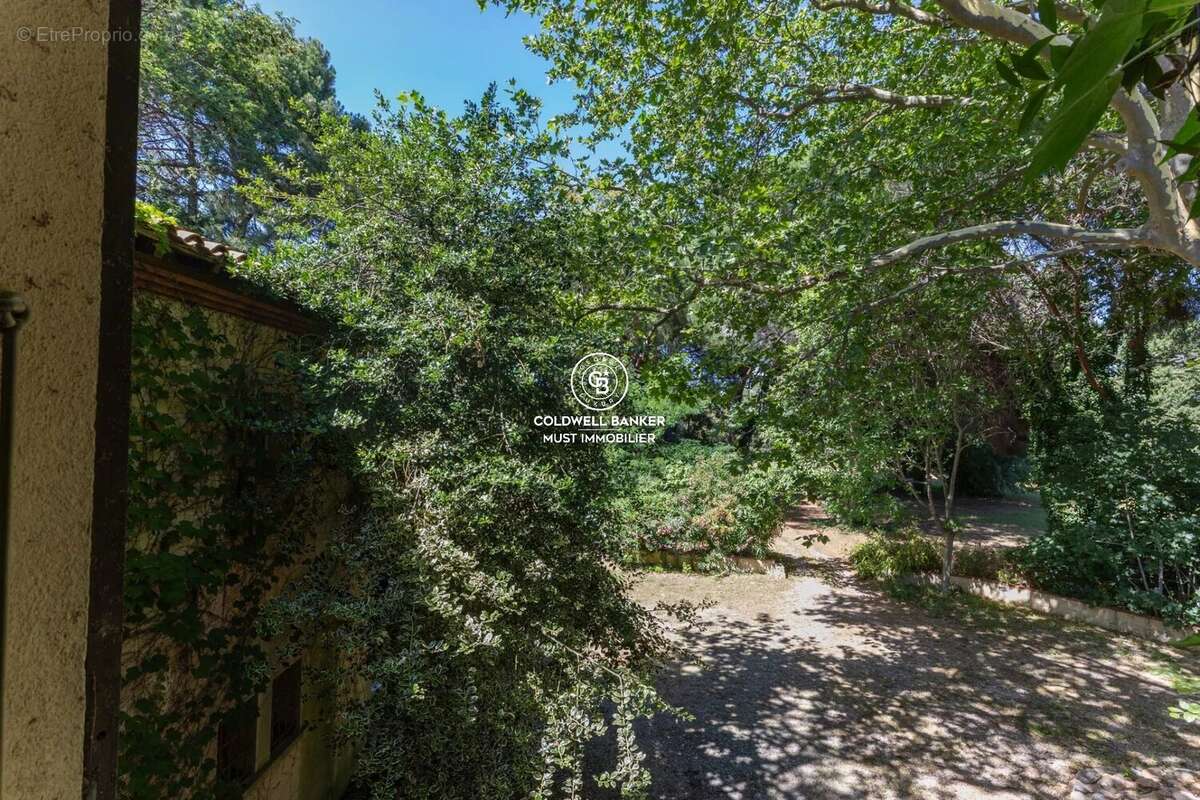 Bastide d'exception au cœur d'un parc arboré de 2.5 hectares - photo 22