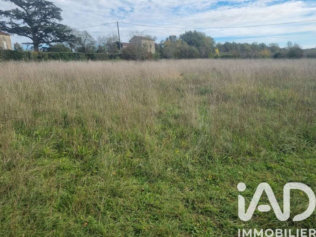 Photo 4 - Terrain à VILLENEUVE-SUR-LOT