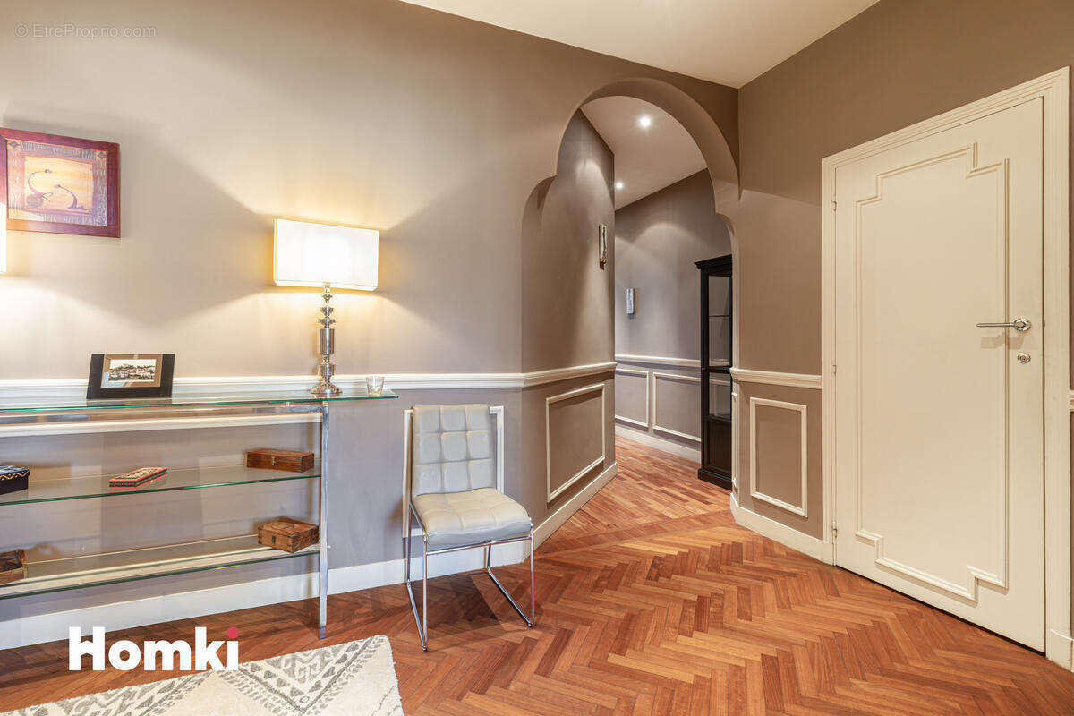 Appartement à MARSEILLE-8E