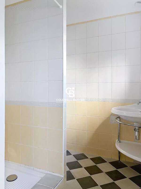 Appartement à SAINTES