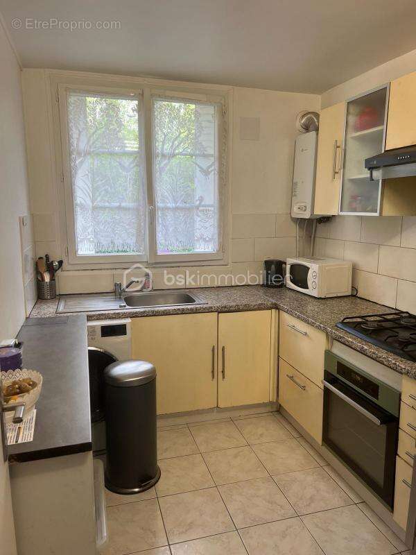 Appartement à COLOMBES