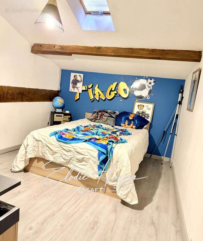 Maison 180 m² à La Chapelle-Baton  - photo 7