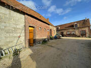 Maison à CHARBONNIERES