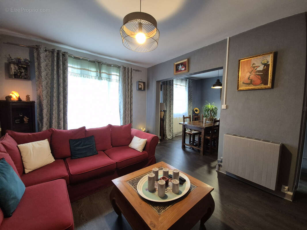 Maison à SABLE-SUR-SARTHE