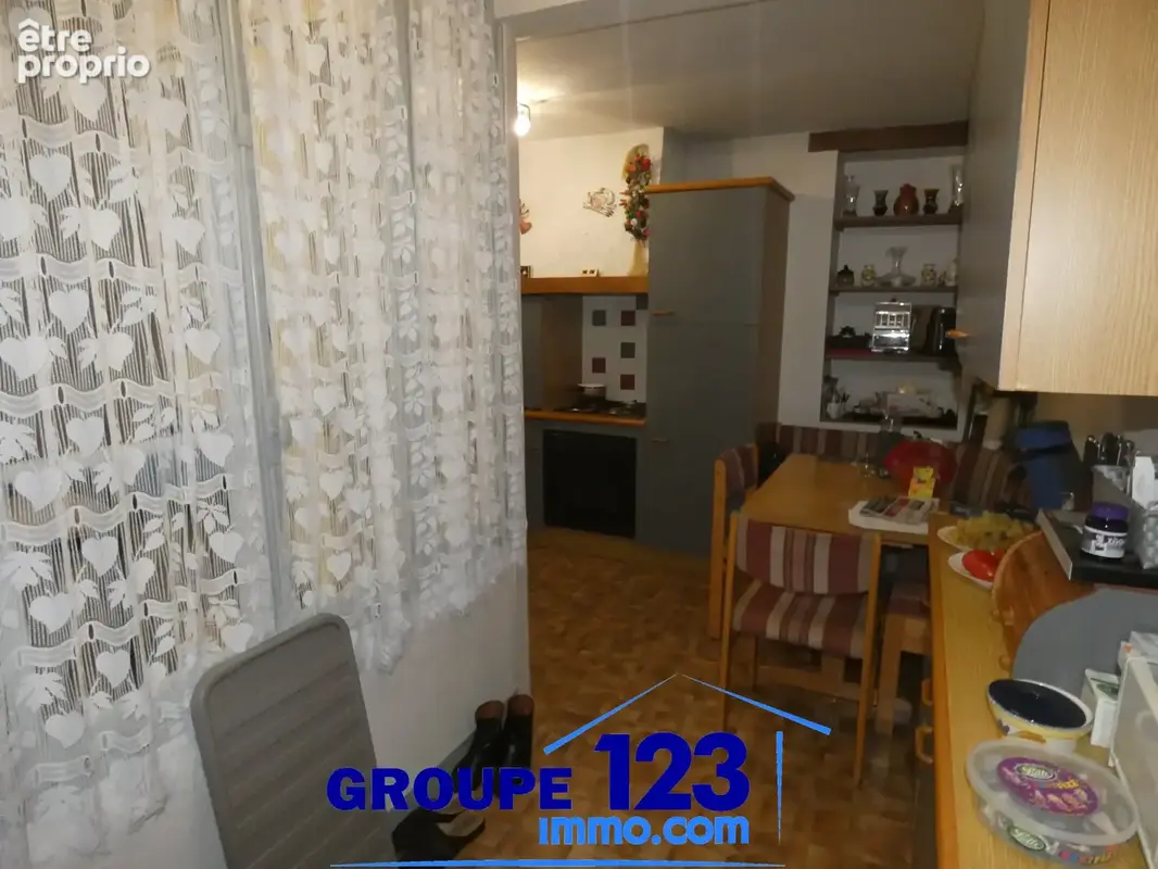 Maison et local commercial - photo 4