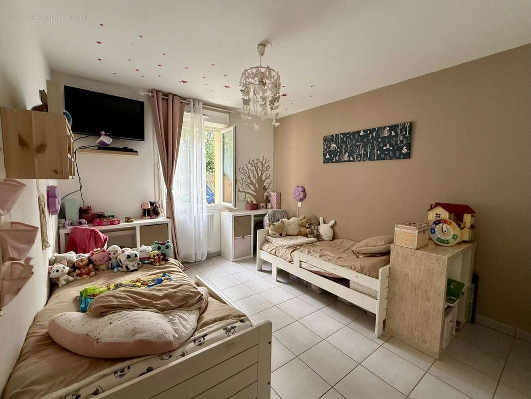 Appartement à VILLENAVE-D&#039;ORNON