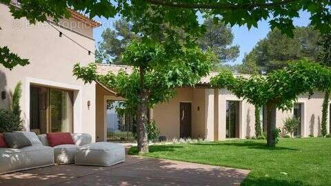 Maison à MOUANS-SARTOUX