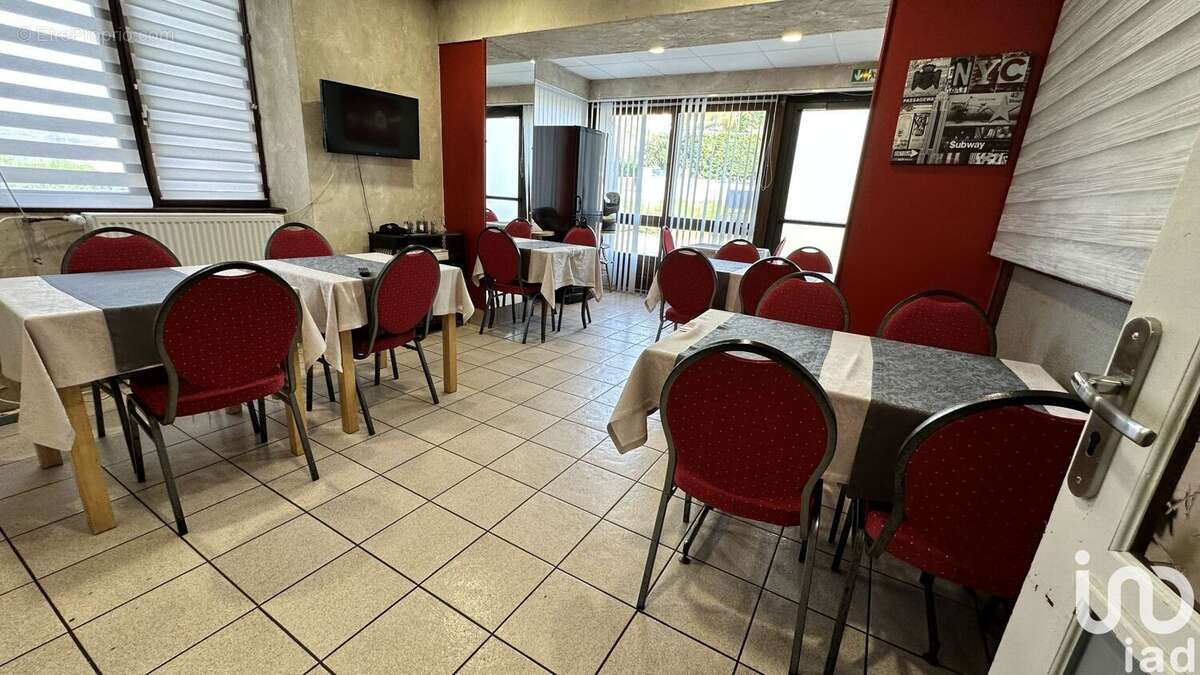 Photo 4 - Commerce à BAUME-LES-DAMES