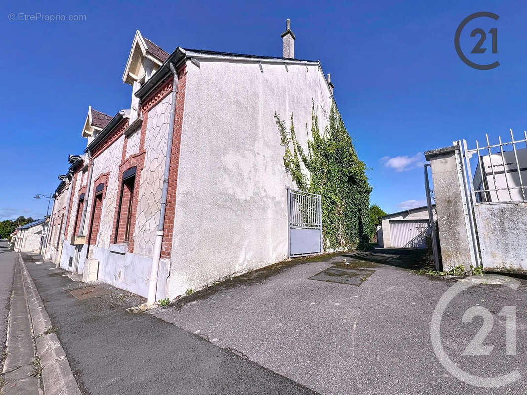 Maison à SAINT-QUENTIN-LE-PETIT
