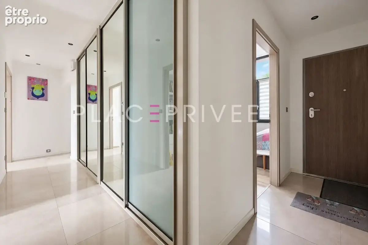 Duplex inversé avec terrasse - photo 15