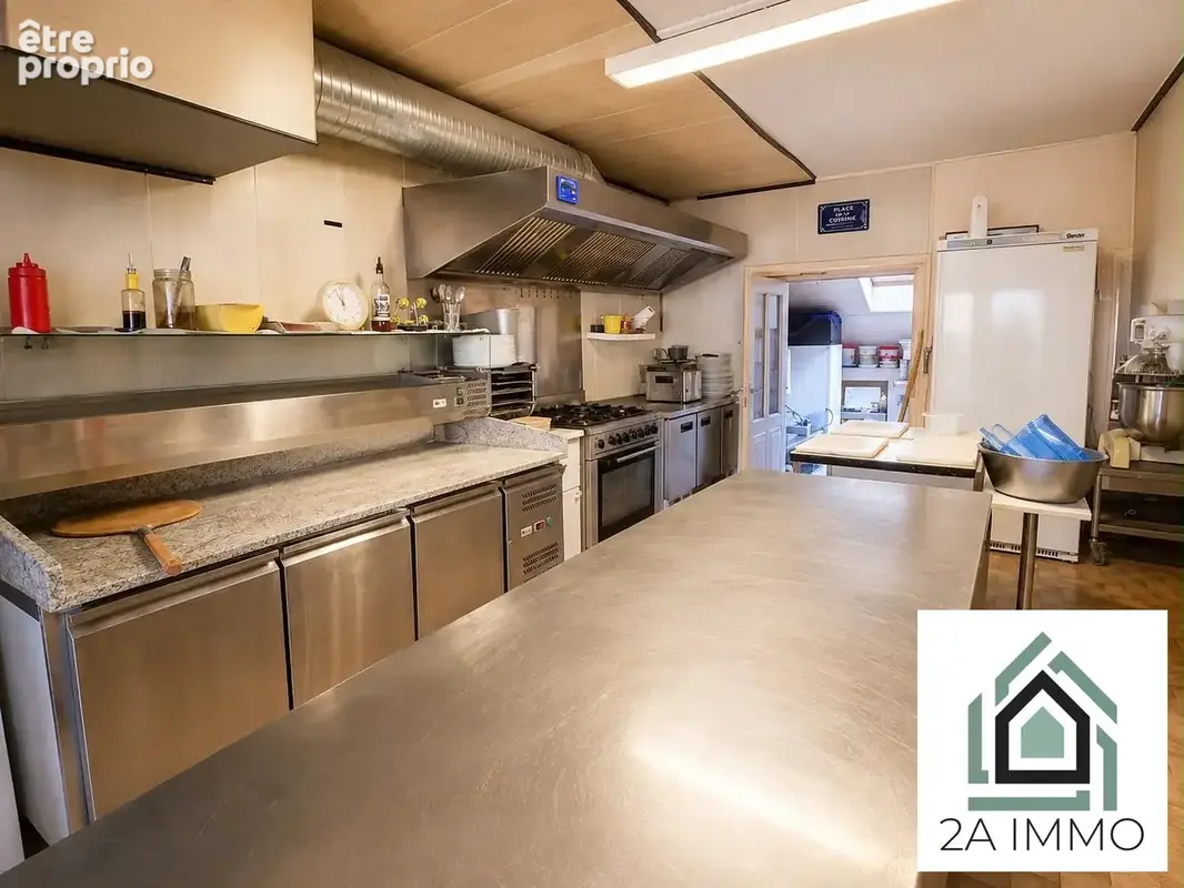 Maison 9 pièces 152 m² à vendre à Bourg-Lastic (63760) - photo 6
