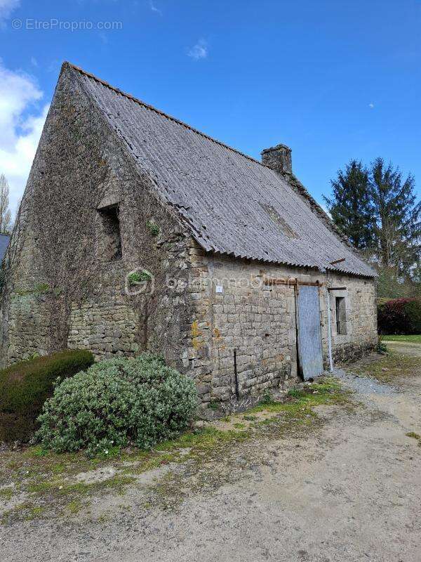 Maison à LANVAUDAN